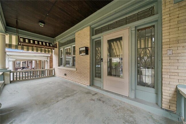 Building Photo - 1020 Jancey St