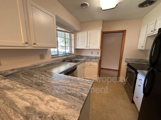 Building Photo - 4316 Maxlin Rd