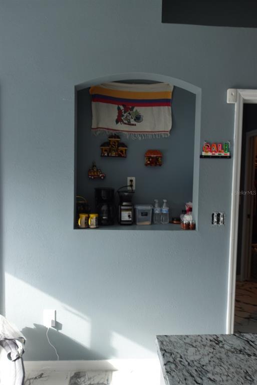 Building Photo - 6039 White Sails Dr