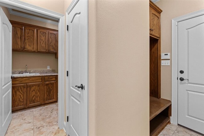 Building Photo - Rental Property in Bossier City