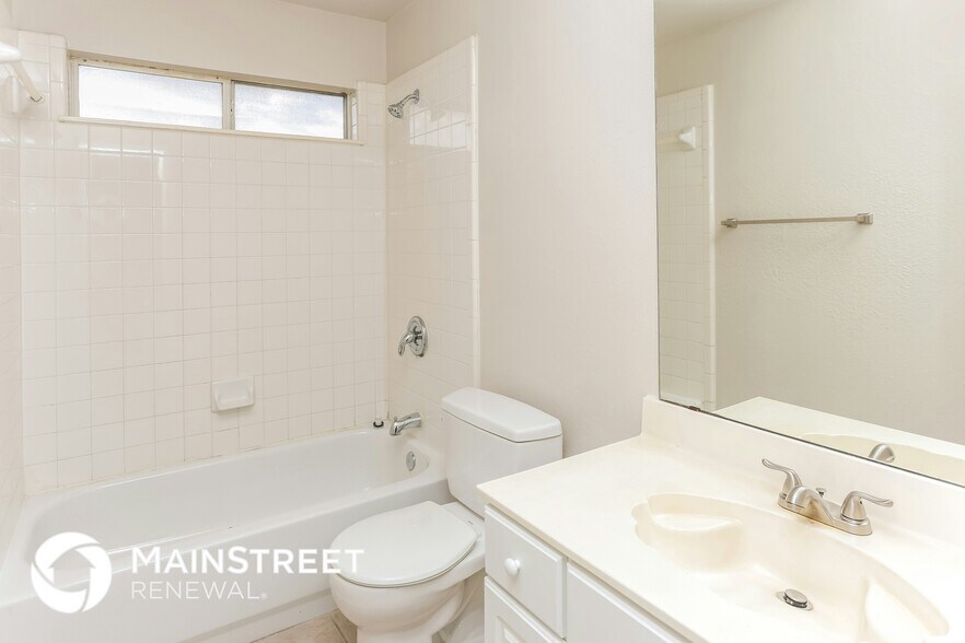 Building Photo - 532 Pinnacle Dr