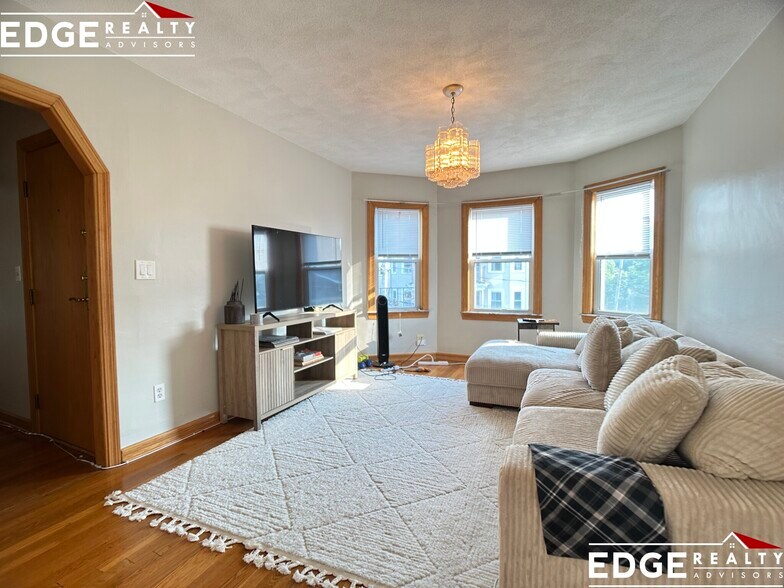 Primary Photo - 38 Claymoss Rd