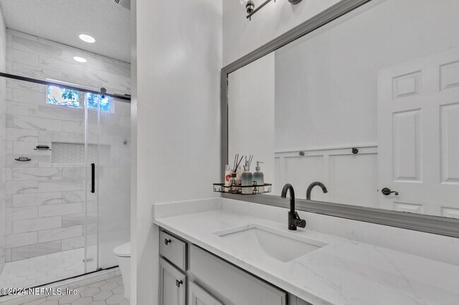 Building Photo - 1427 Mallard Landing Blvd