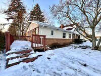 Building Photo - Ivanrest 3689-3695