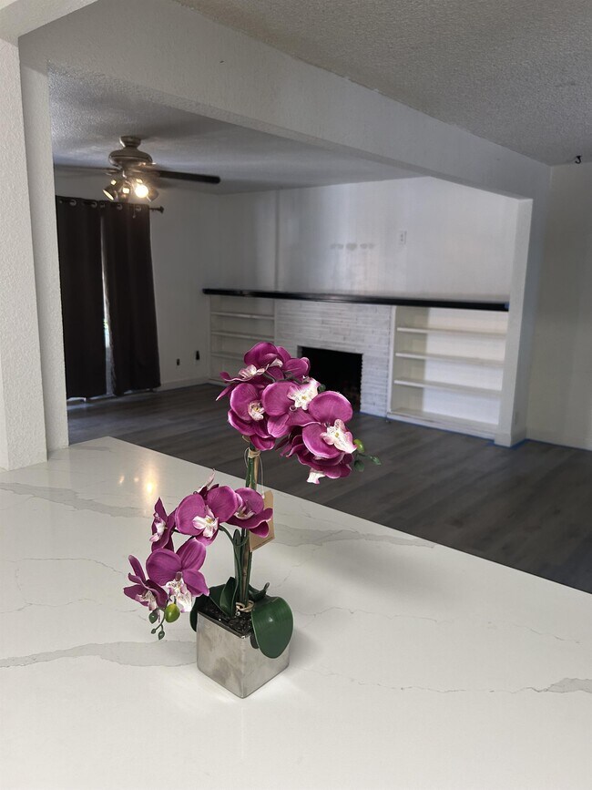 Building Photo - 1726 Idylwood Ct