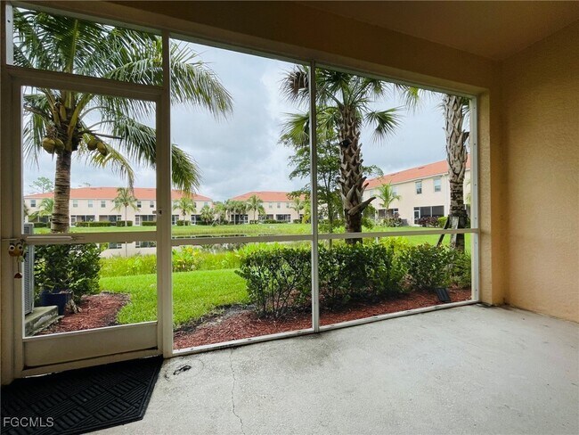 Building Photo - 8885 Via Isola Court