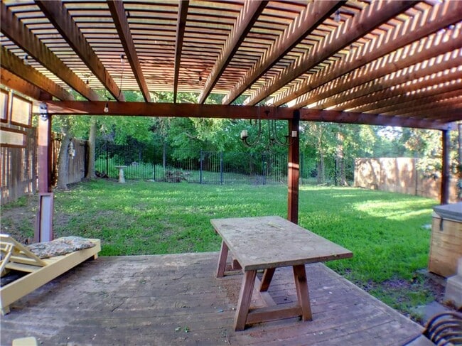 Building Photo - 2308 Paradise Ridge Dr