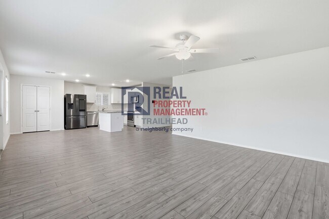 Building Photo - Spacious 4-Bedroom Home with Game Room