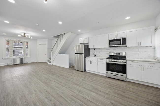 Building Photo - 5818 Angora Terrace