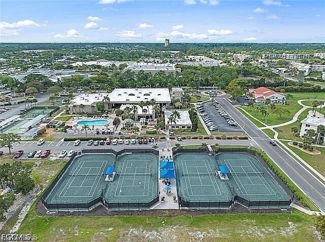 Building Photo - 1724 Pine Valley Dr