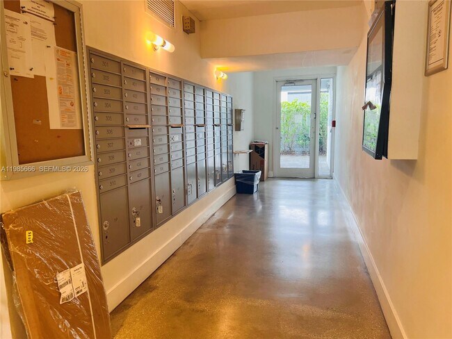 Building Photo - 7928 West Dr