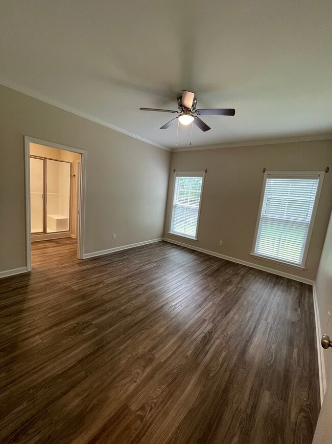Building Photo - 407 Cotton Ridge Ln