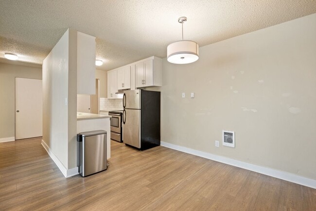 Interior Photo - RAM Ramayana Apartments