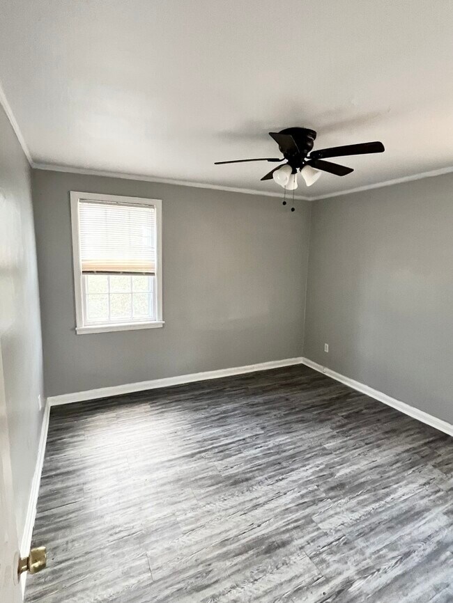 Building Photo - Section 8 Welcomed