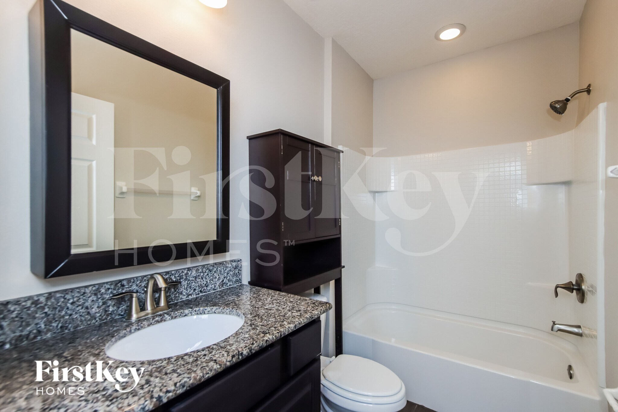 Building Photo - 1224 Dillard Dr SE