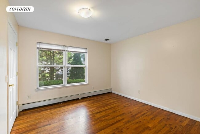 Building Photo - 1049 Owasco Rd