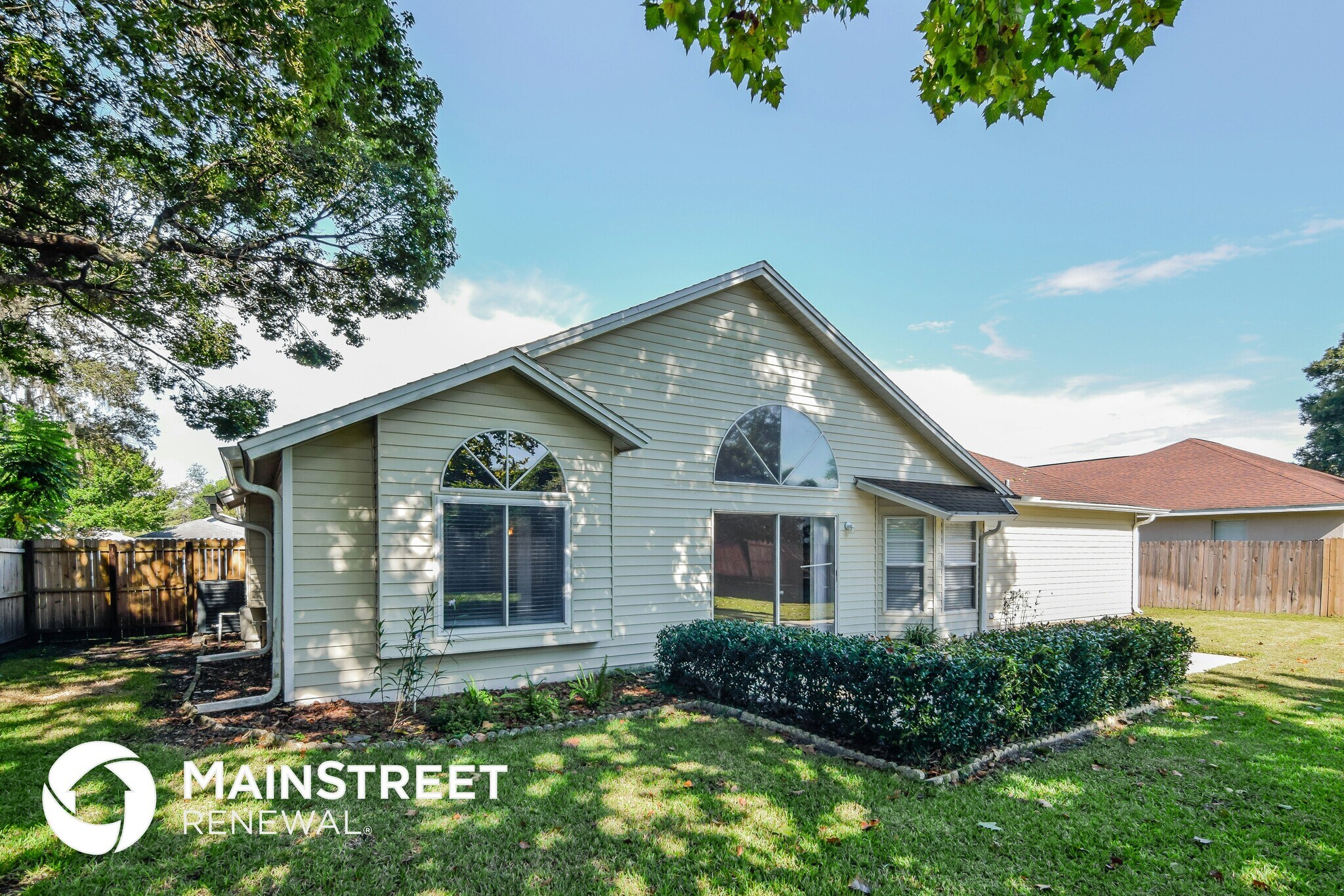 Building Photo - 1208 Altoona Ave