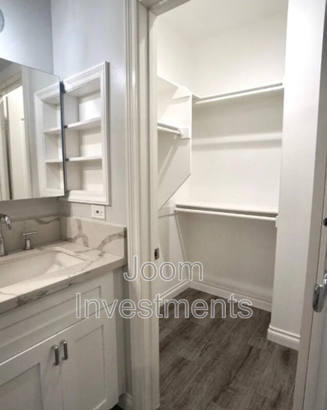 Building Photo - 268 Mar Vista Ave