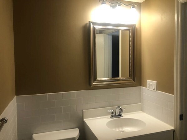 Building Photo - 360 Neponset St