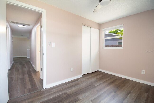Building Photo - 6421 81st Ave