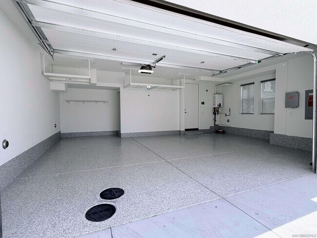 Building Photo - 2630 Everly Dr
