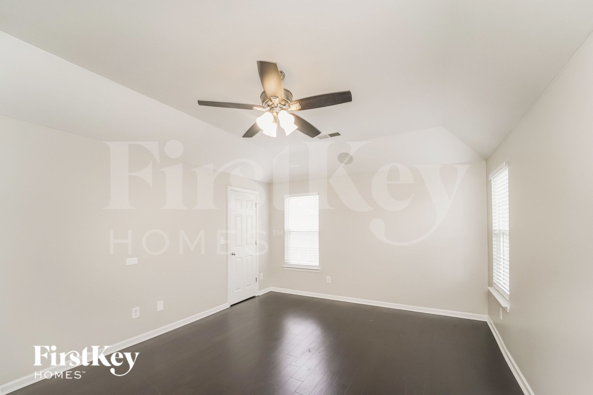Building Photo - 5309 Kiev Dr