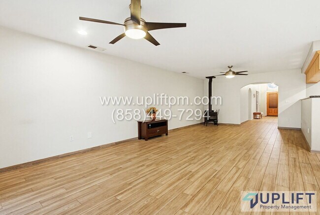 Building Photo - 24427 Del Amo Rd