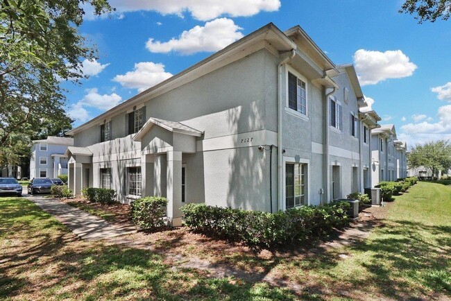 Building Photo - 7127 Waterside Dr