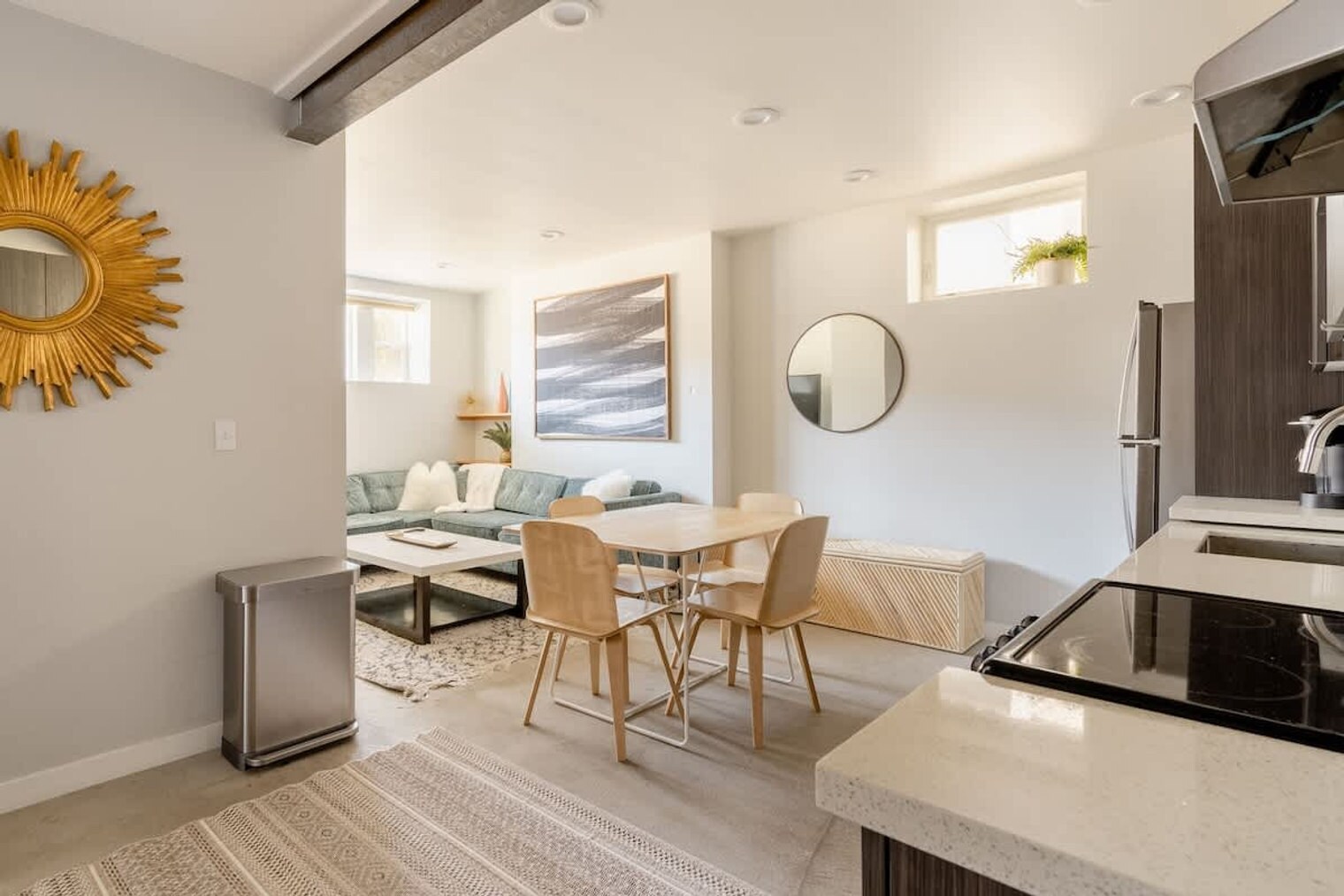 Building Photo - 911 SE 26th Ave