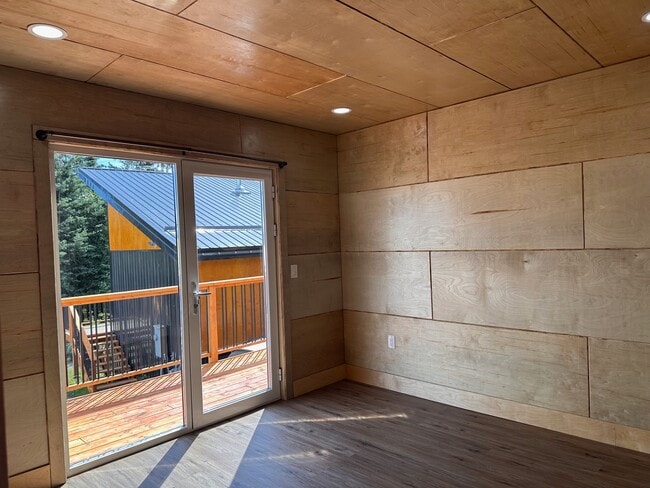 Building Photo - 1161 Virginia Lynn Wy