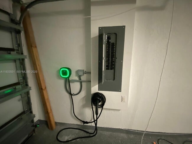 Building Photo - 10820 SW 232nd Terrace