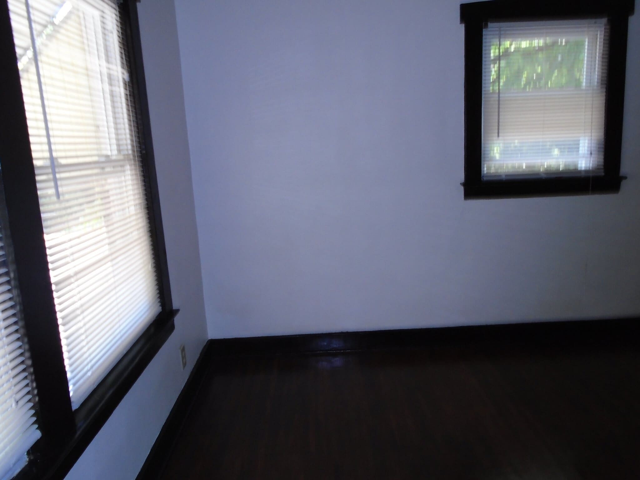 Building Photo - 100 N 33rd St