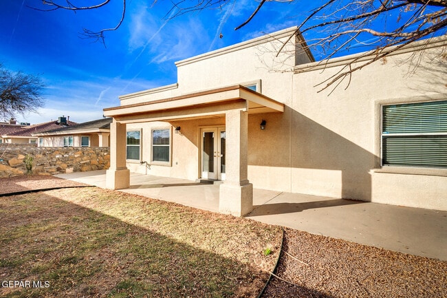 Building Photo - 12344 Tierra Limpia Dr