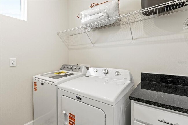 Building Photo - 3263 Alba Cir