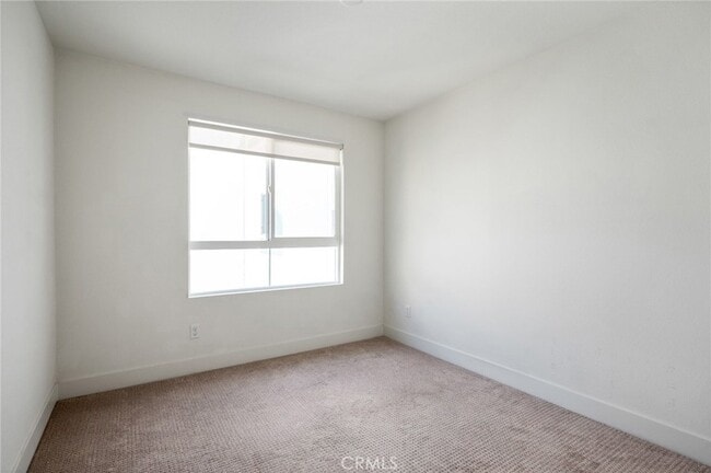 Building Photo - 1811 S Mesa St