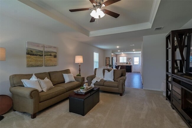 Building Photo - 1205 Waggoner Dr