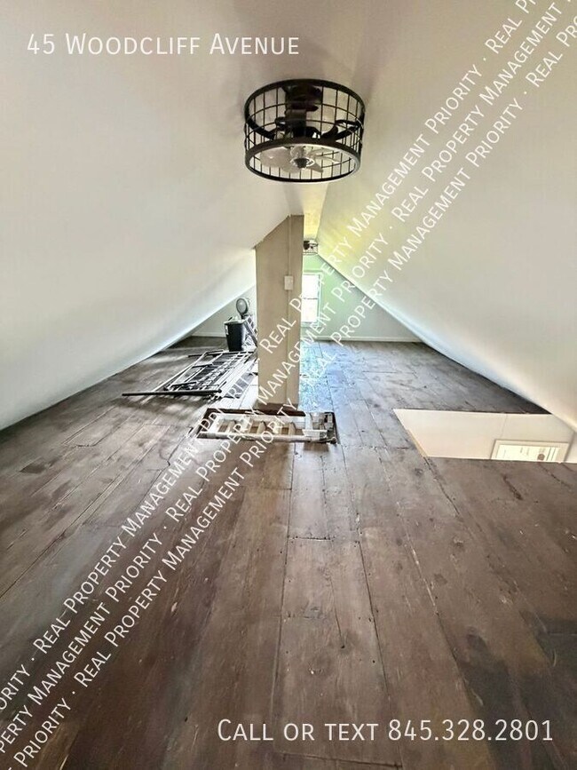 Building Photo - 45 Woodcliff Ave