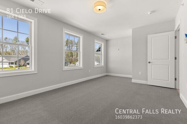 Building Photo - 81 Cielo Dr