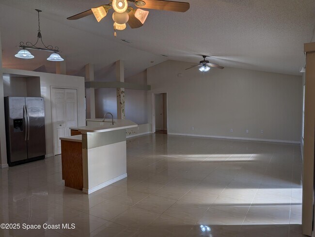 Building Photo - 6130 Meghan Dr