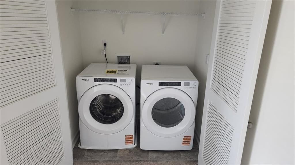 Building Photo - 969 Cades Walk