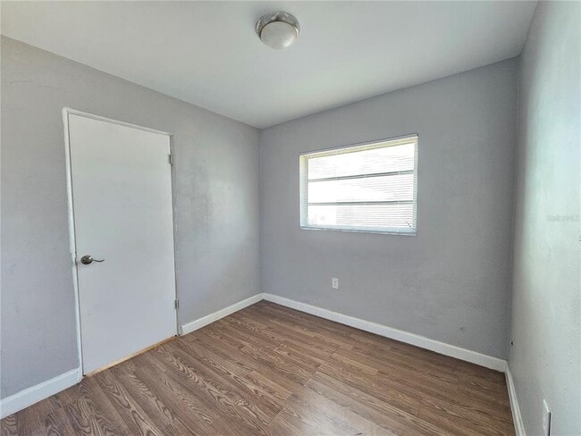 Building Photo - 3219 Decatur Ave