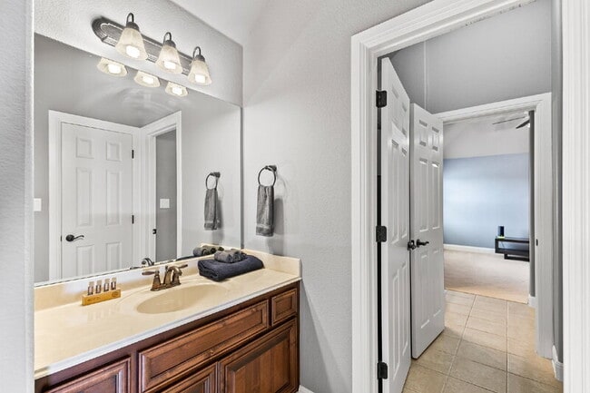 Building Photo - 17401 Rush Pea Cir