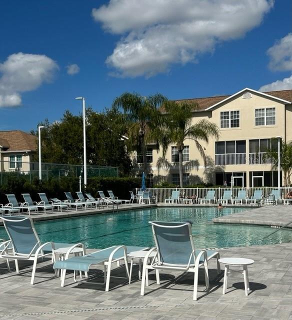 Building Photo - 4250 Players Pl