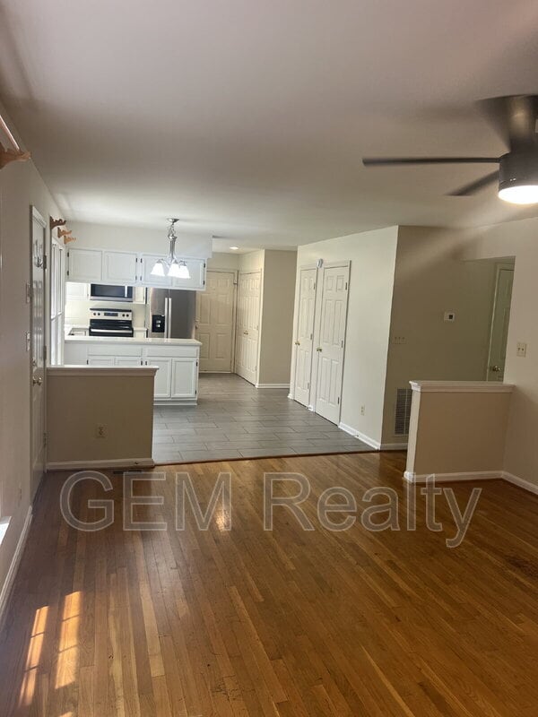 Building Photo - 6510 Marsh Ct