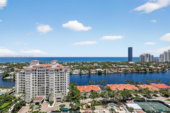 Building Photo - 20155 NE 38th Ct