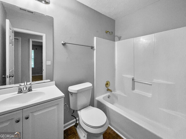 Building Photo - 1032 Winterglen Way