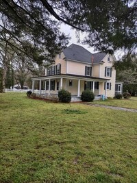 Building Photo - 35448 Windingdale Dr