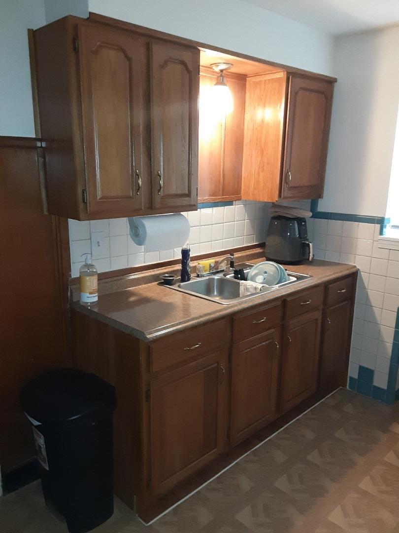 Wooden Kitchen Cabinets - 4753 Rapid Run Rd