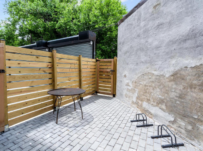 Building Photo - Stylish & Sophisticated in Shepherd Park!