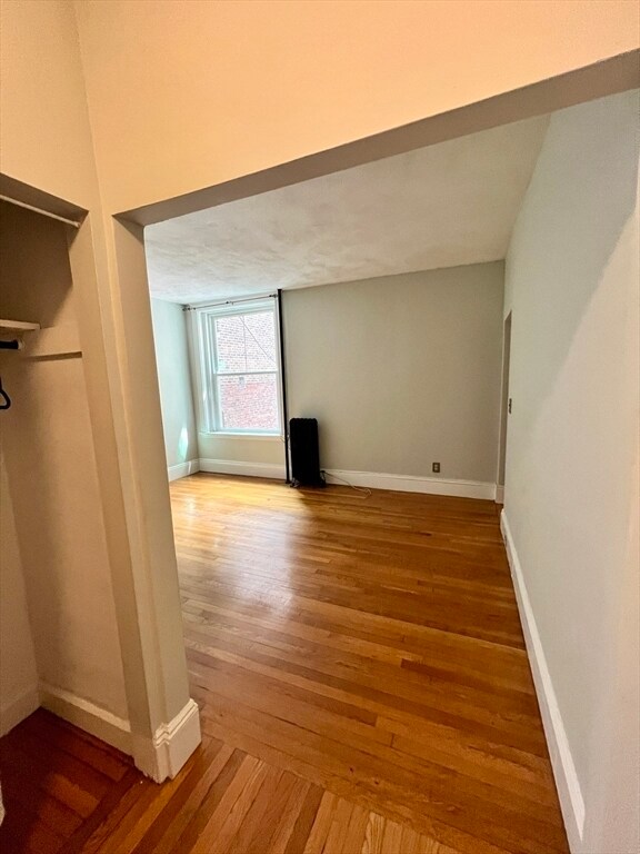 Building Photo - 138 Fuller St